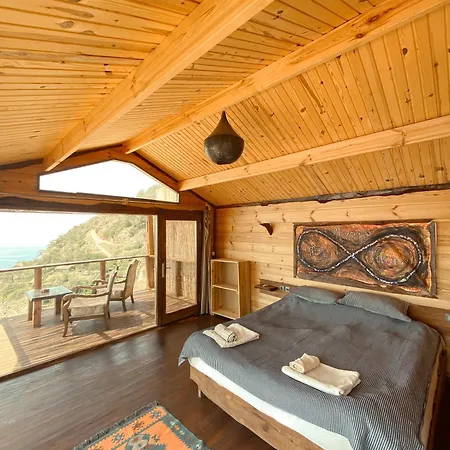11-11shambala Guest house *