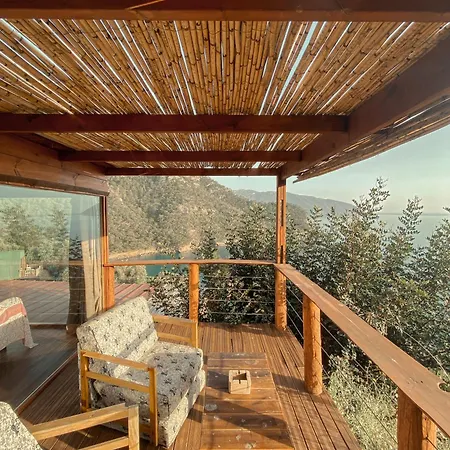 11-11shambala Guest house